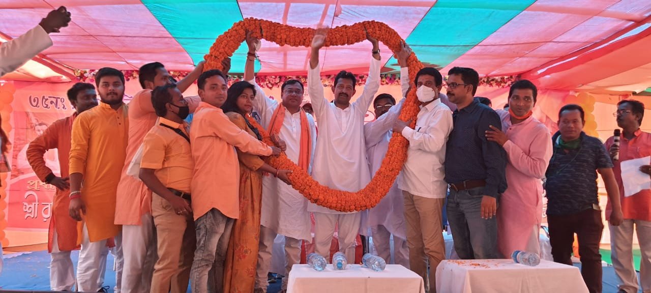 Rajiv Banerjee joined the election rally in Raiganj